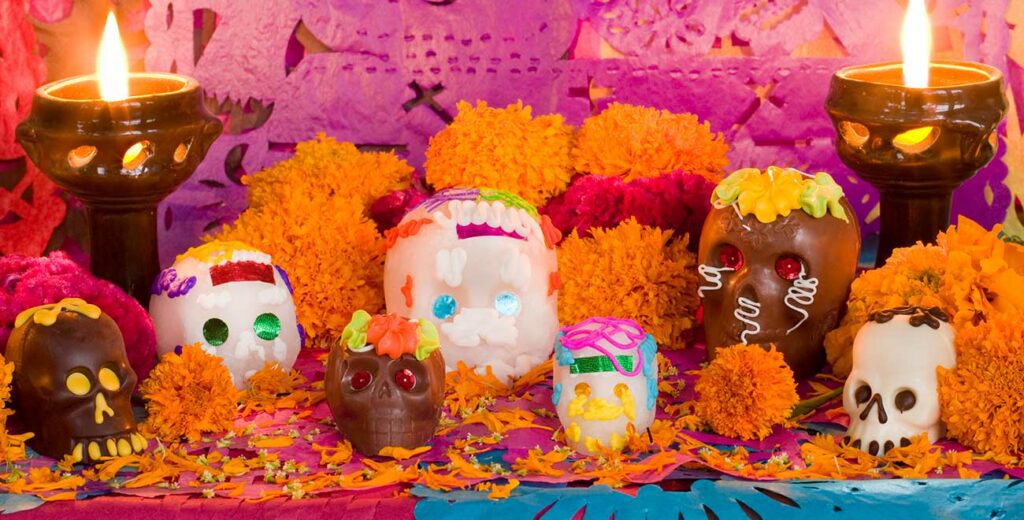 Dulces en la ofrenda de día de muertos